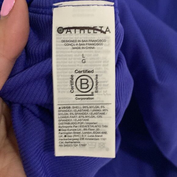 NWOT-Athleta- Aurora Seamless Crop Polo Tank blue- Size Large - Picture 8 of 8